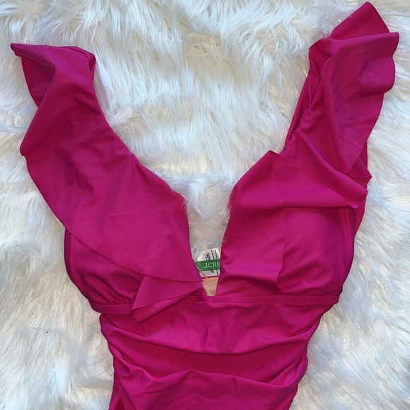 🆕 J Crew Pink Ruched Ruffle One Piece Swimsuit Size 0 - Picture 3 of 9